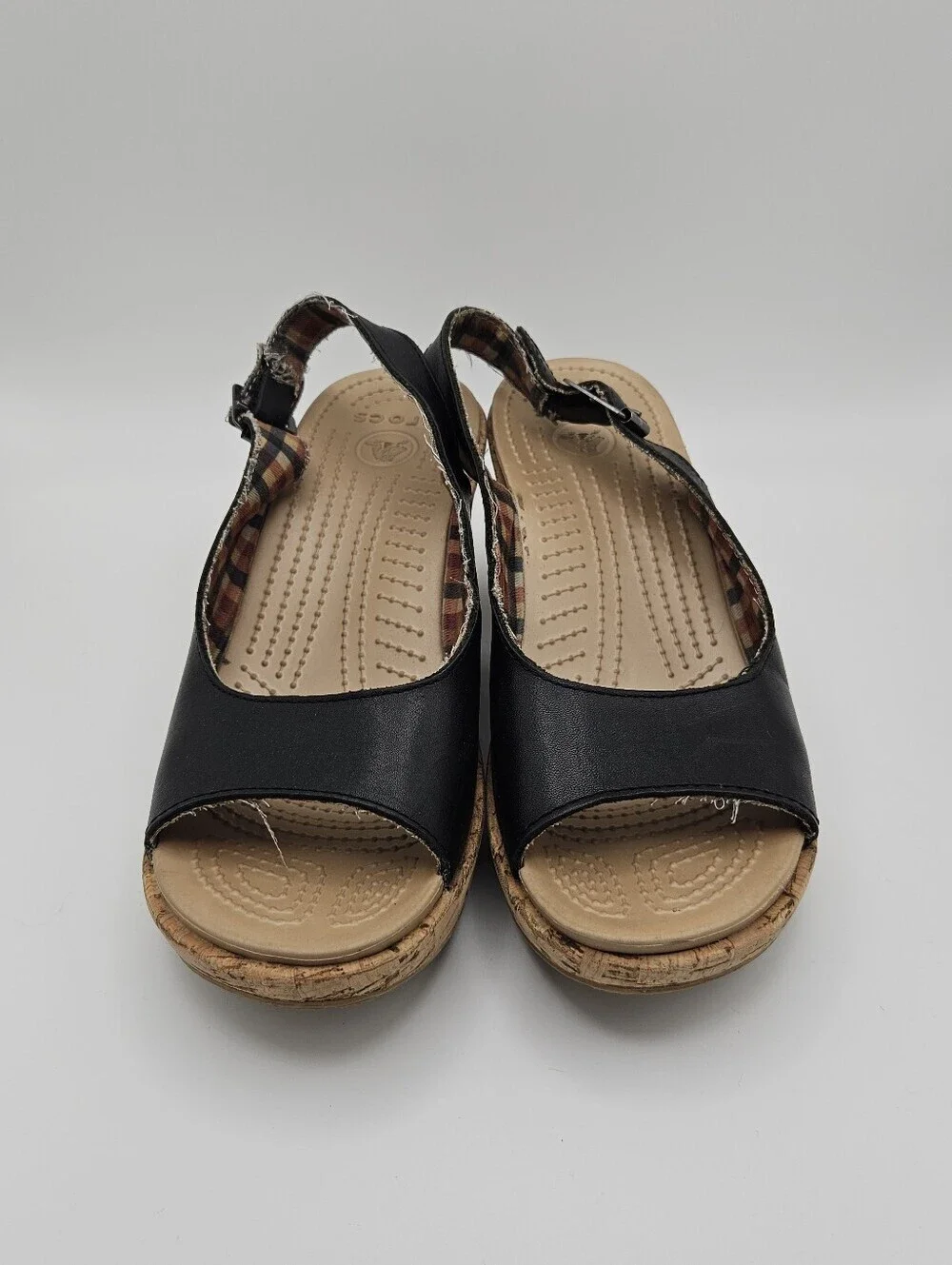 Crocs A-Leigh wedge sandals black leather cork size 8